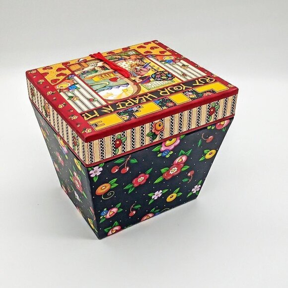 Mary Engelbreit Keepsake Gift Box - Picture 3 of 8